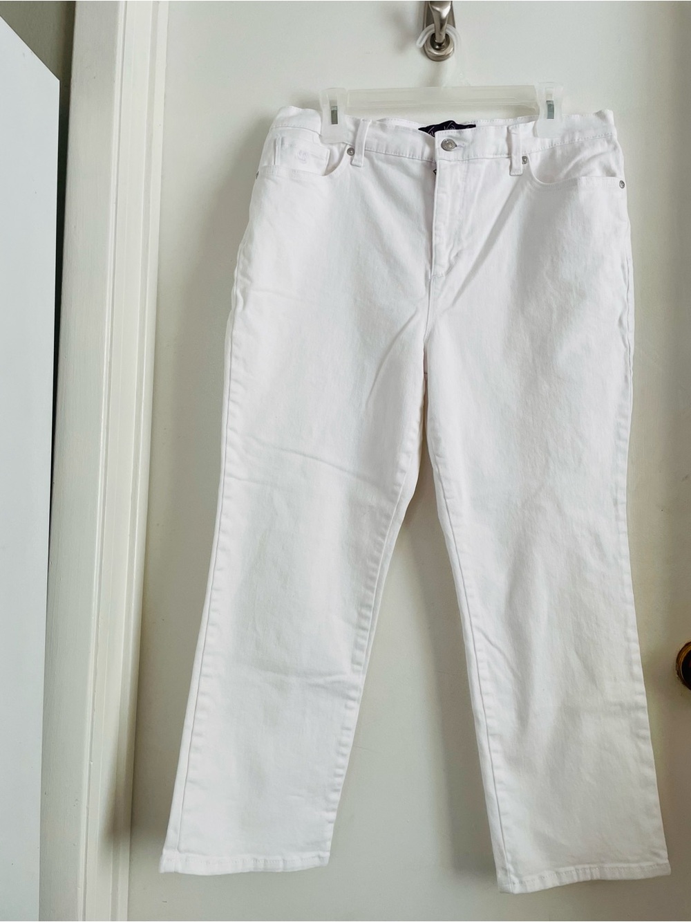 Gloria Vanderbilt White Straight-Leg Jeans